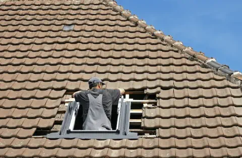 Pose de velux - Ingrannes